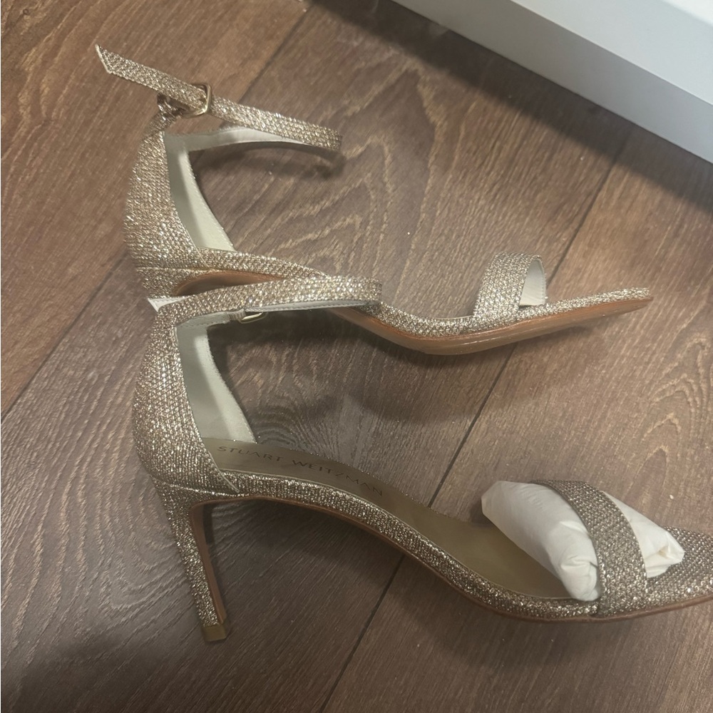 Stuart Weitzerman Gold Heels